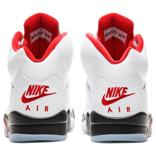 Nike Air Jordan 5 Retro